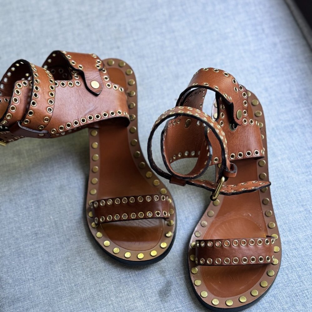 Isabel Marant Eyelet Leather Sandals in Chestnut